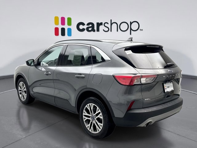 Used 2022 Ford Escape SEL image 3