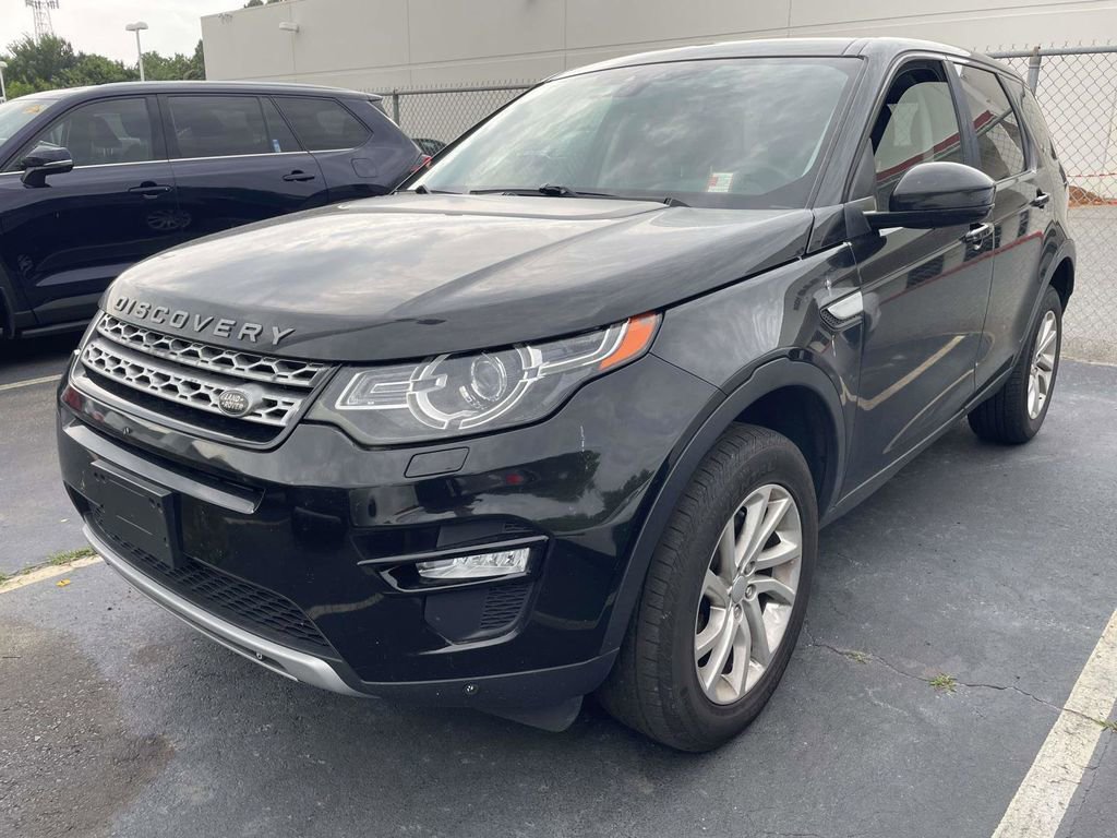 Used 2016 Land Rover Discovery Sport HSE AWD/4WD image 10