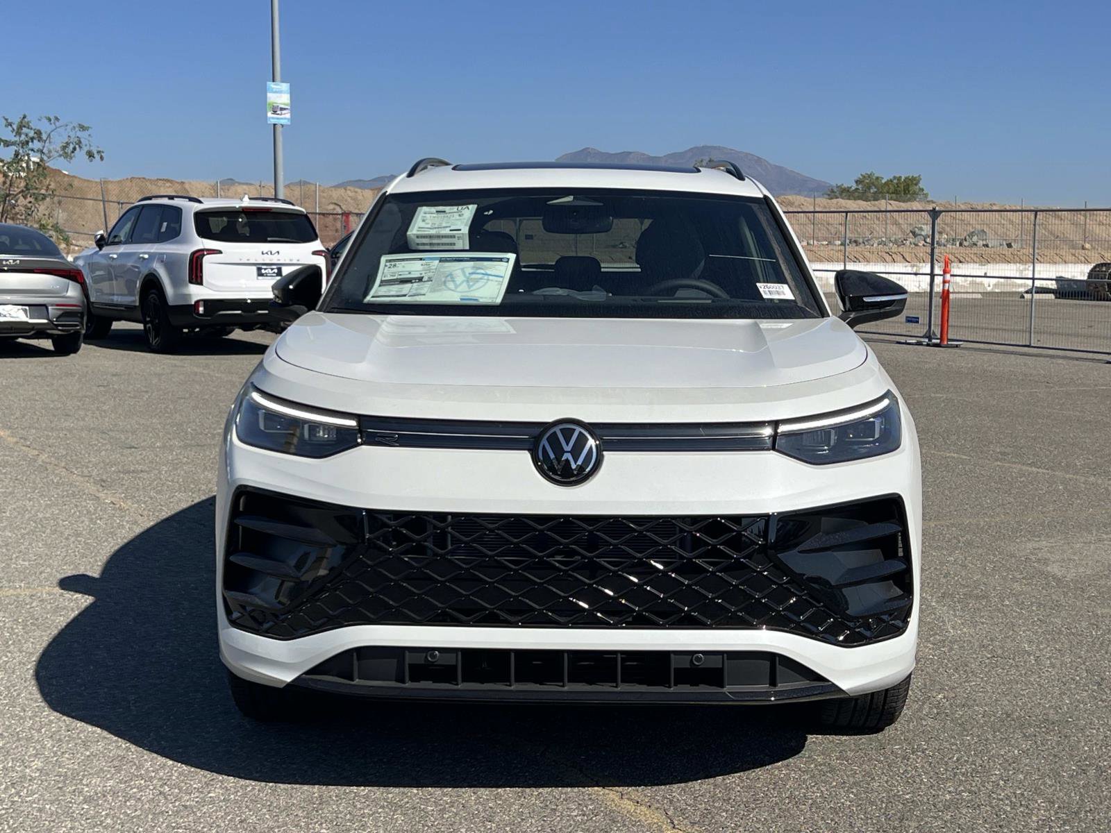 New 2026 Volkswagen Tiguan SE R-Line image 30