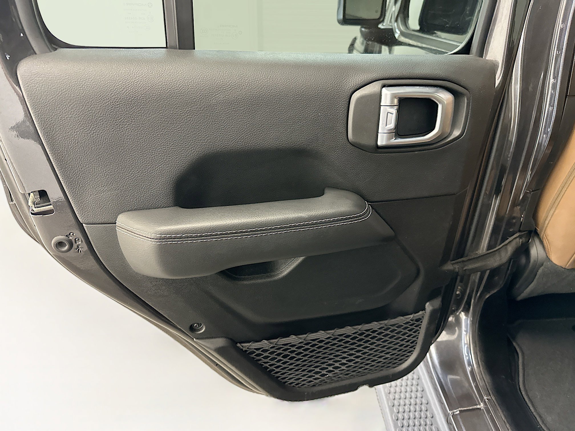 Used 2021 Jeep Wrangler Sahara w/ Cold Weather Group image 27