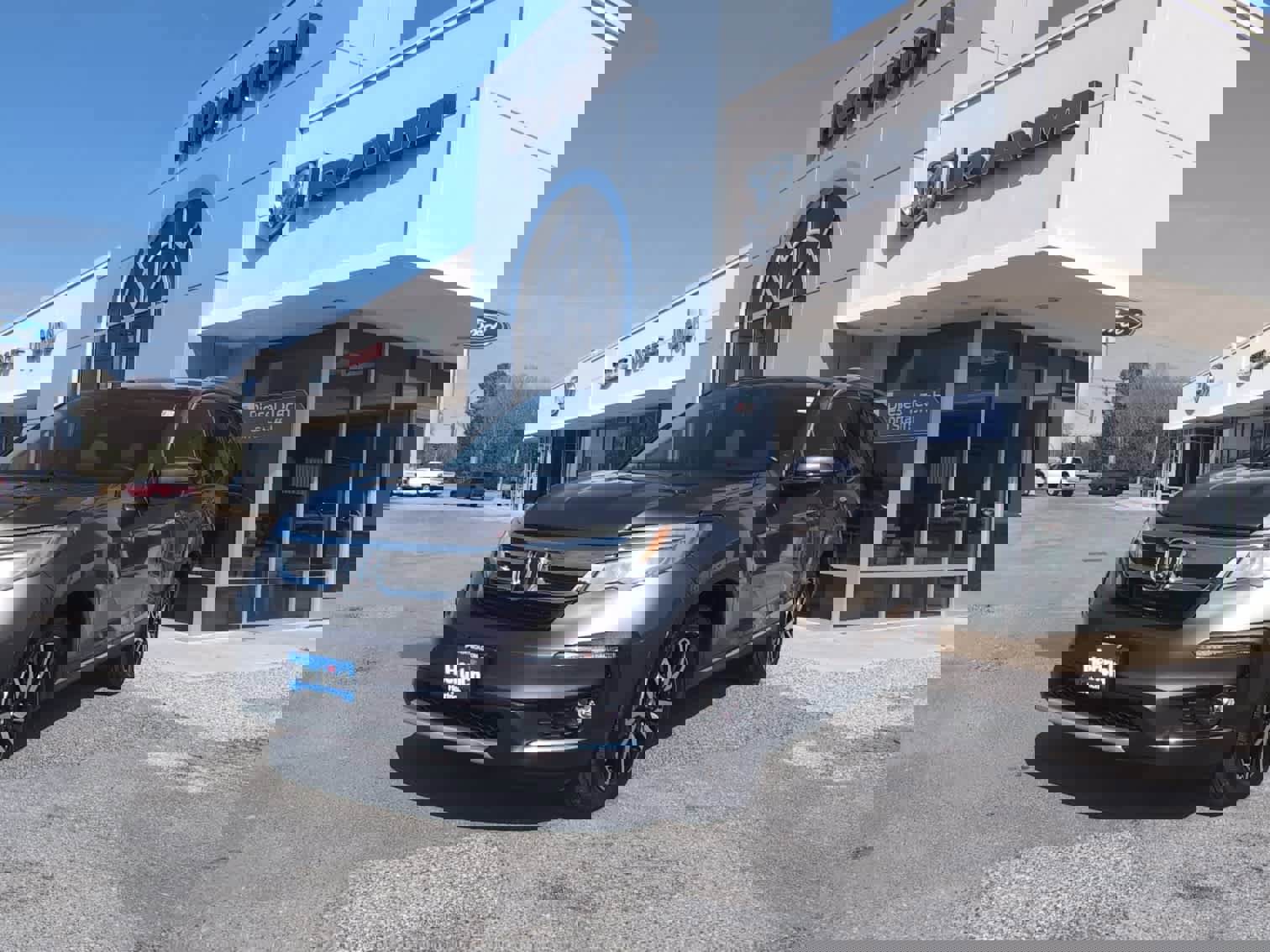 Used 2019 Honda Pilot Elite image 4