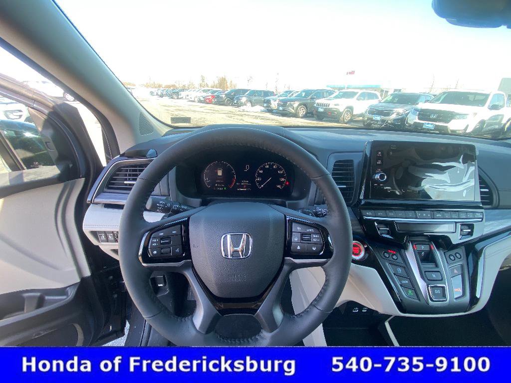 Certified 2026 Honda Odyssey Elite image 32