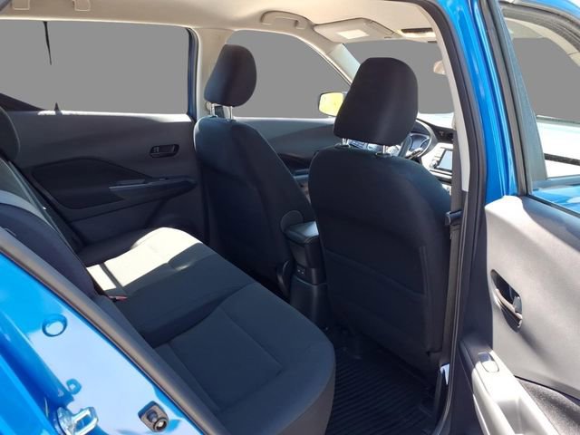 Used 2024 Nissan Kicks S FWD image 11