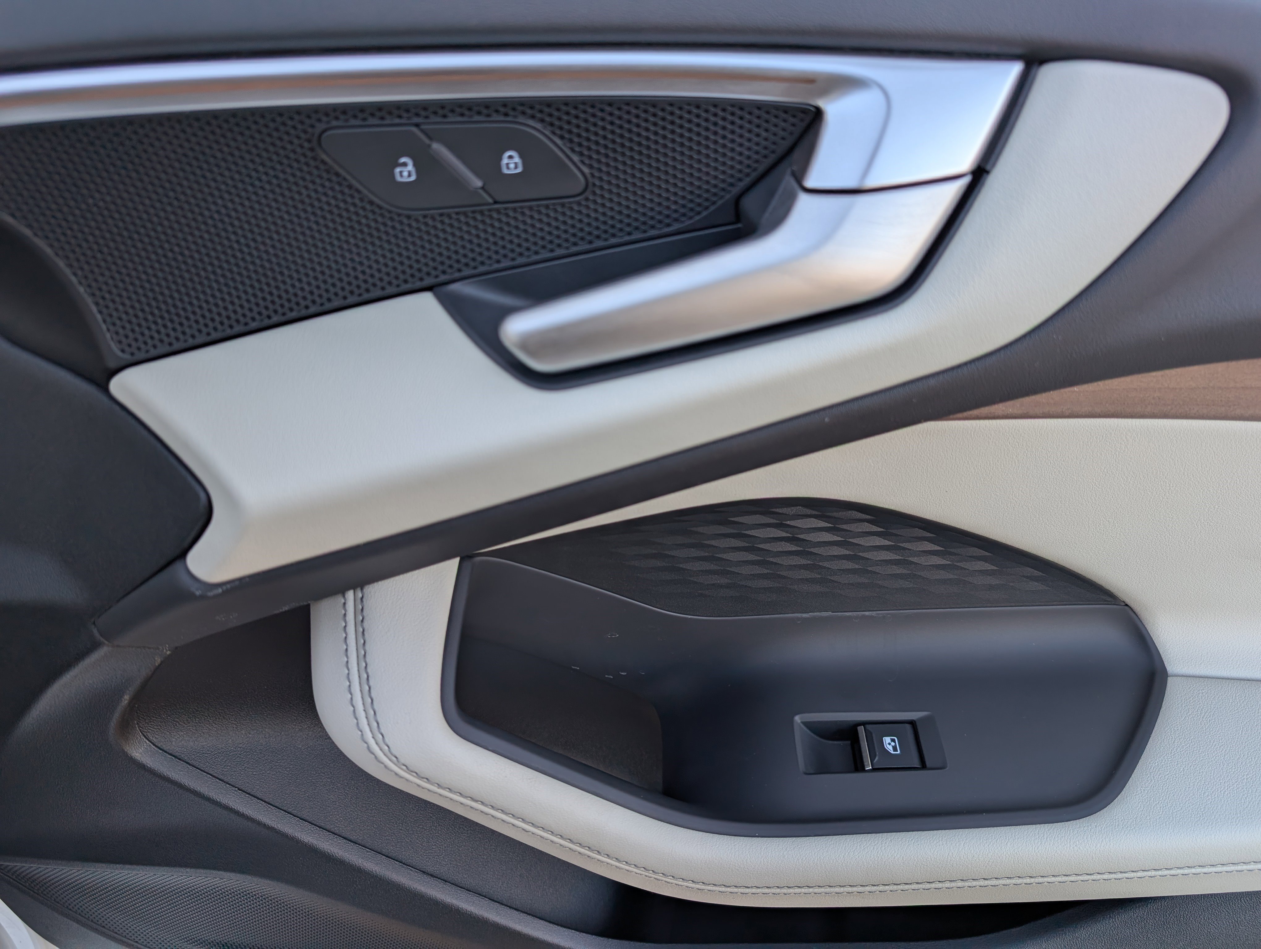 Used 2025 Audi A5 2.0T Premium w/ Convenience Package image 22