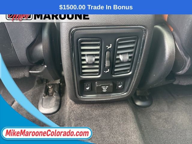 Used 2013 Jeep Grand Cherokee Overland Summit RWD image 17