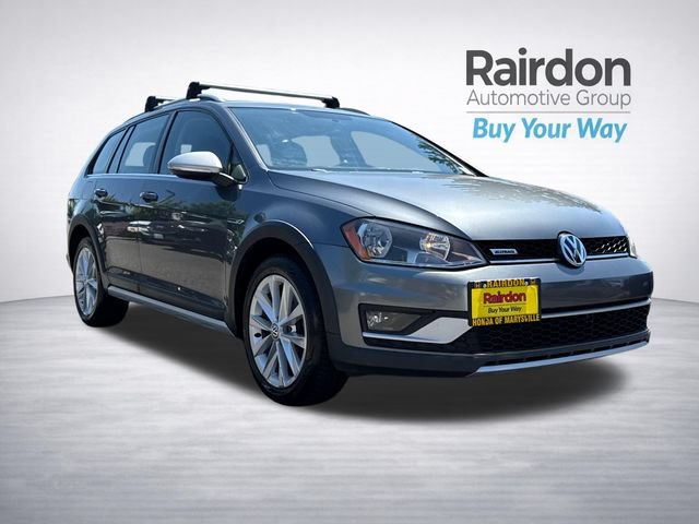 Used 2017 Volkswagen Golf Alltrack S AWD/4WD image 1