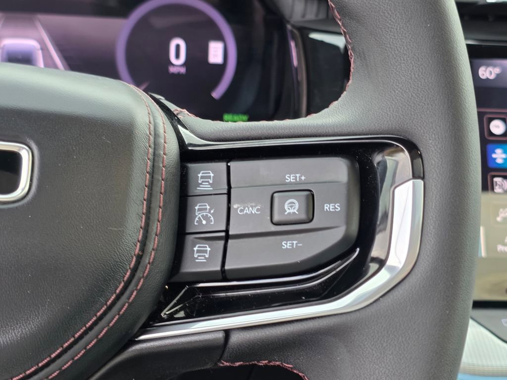 Used 2024 Jeep Wagoneer Launch Edition image 18