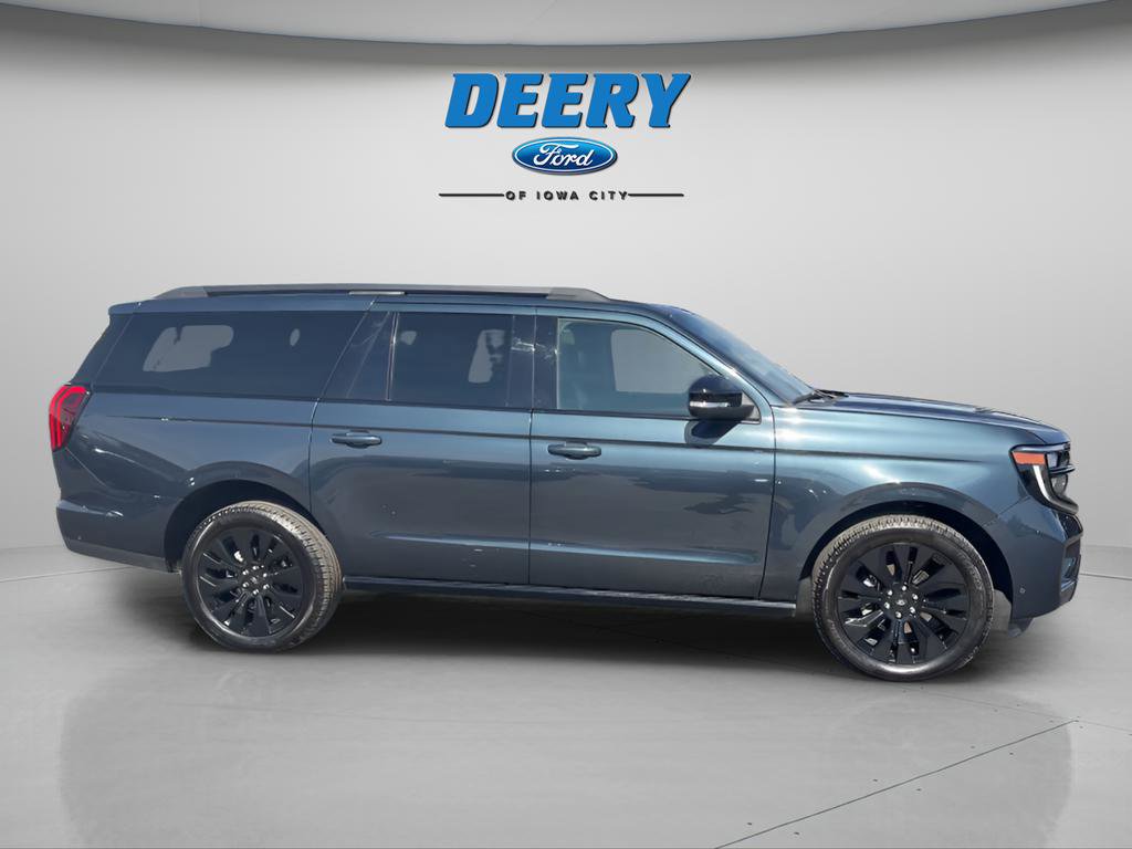 Certified 2025 Ford Expedition Max Platinum w/ Stealth Appearance Package AWD/4WD image 16