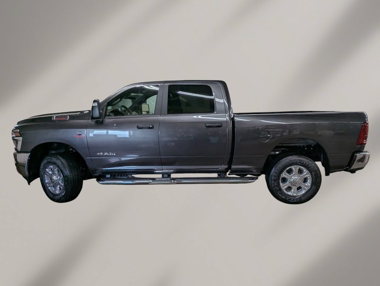 New 2026 RAM 2500 Big Horn AWD/4WD image 3