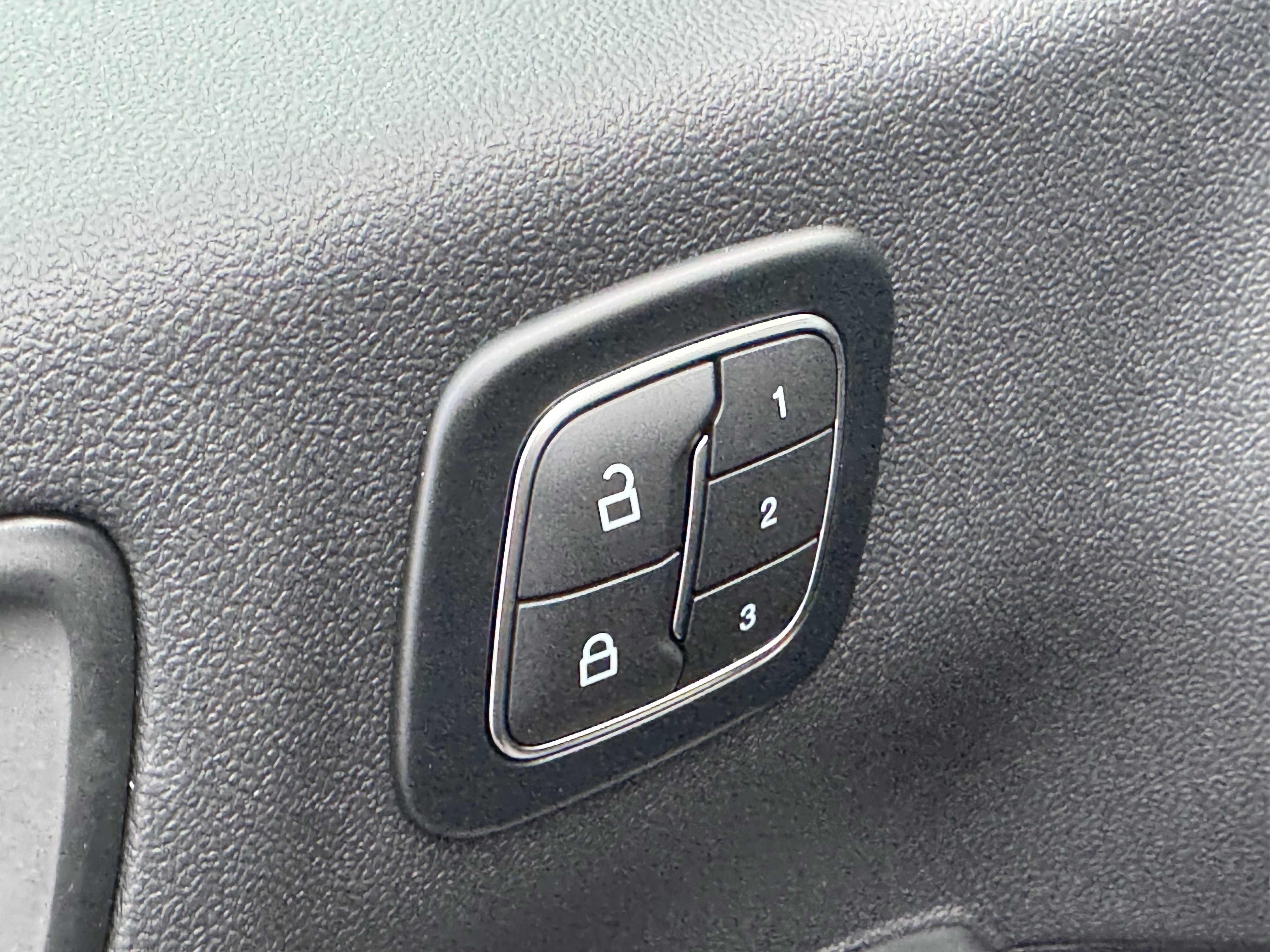 New 2026 Ford Escape Platinum w/ Equipment Group 601A image 9