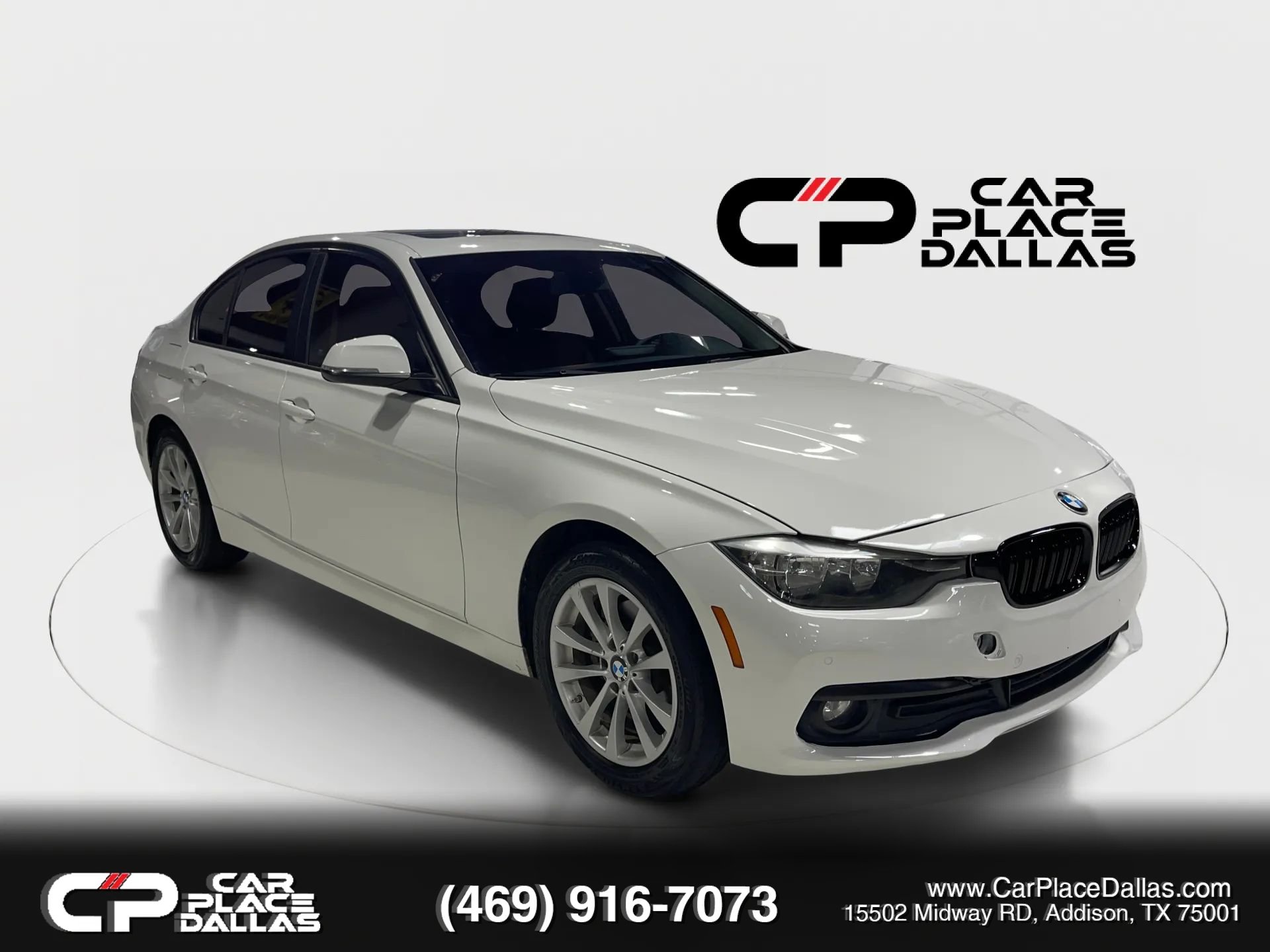 Used 2017 BMW 320i Sedan RWD image 4