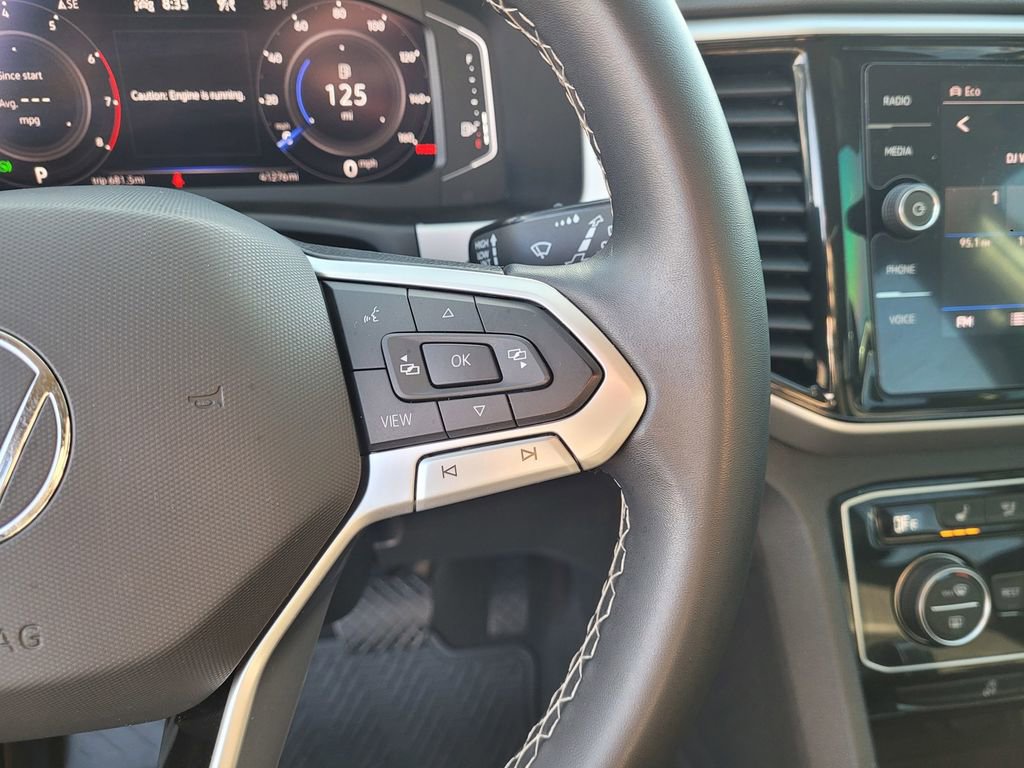Used 2023 Volkswagen Atlas SE image 23