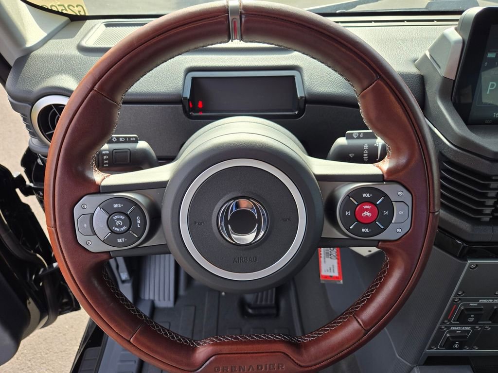 New 2025 INEOS Grenadier Base image 19