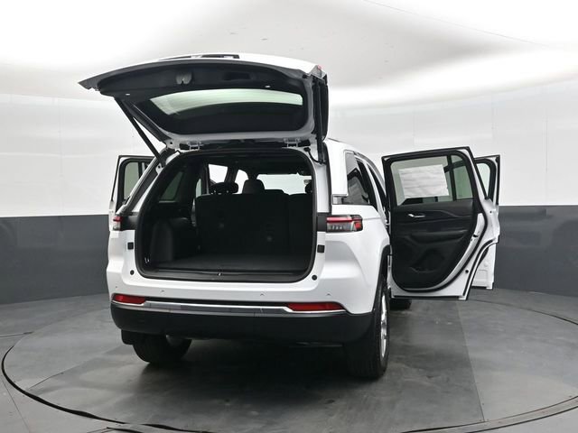 New 2025 Jeep Grand Cherokee Laredo image 48