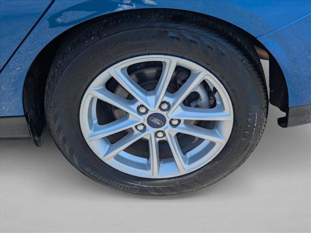 Certified 2018 Ford Focus SE FWD image 22
