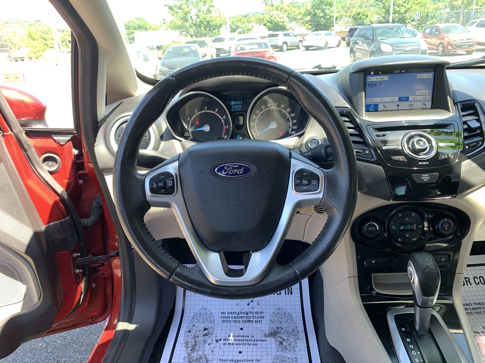 Used 2016 Ford Fiesta Titanium FWD image 12