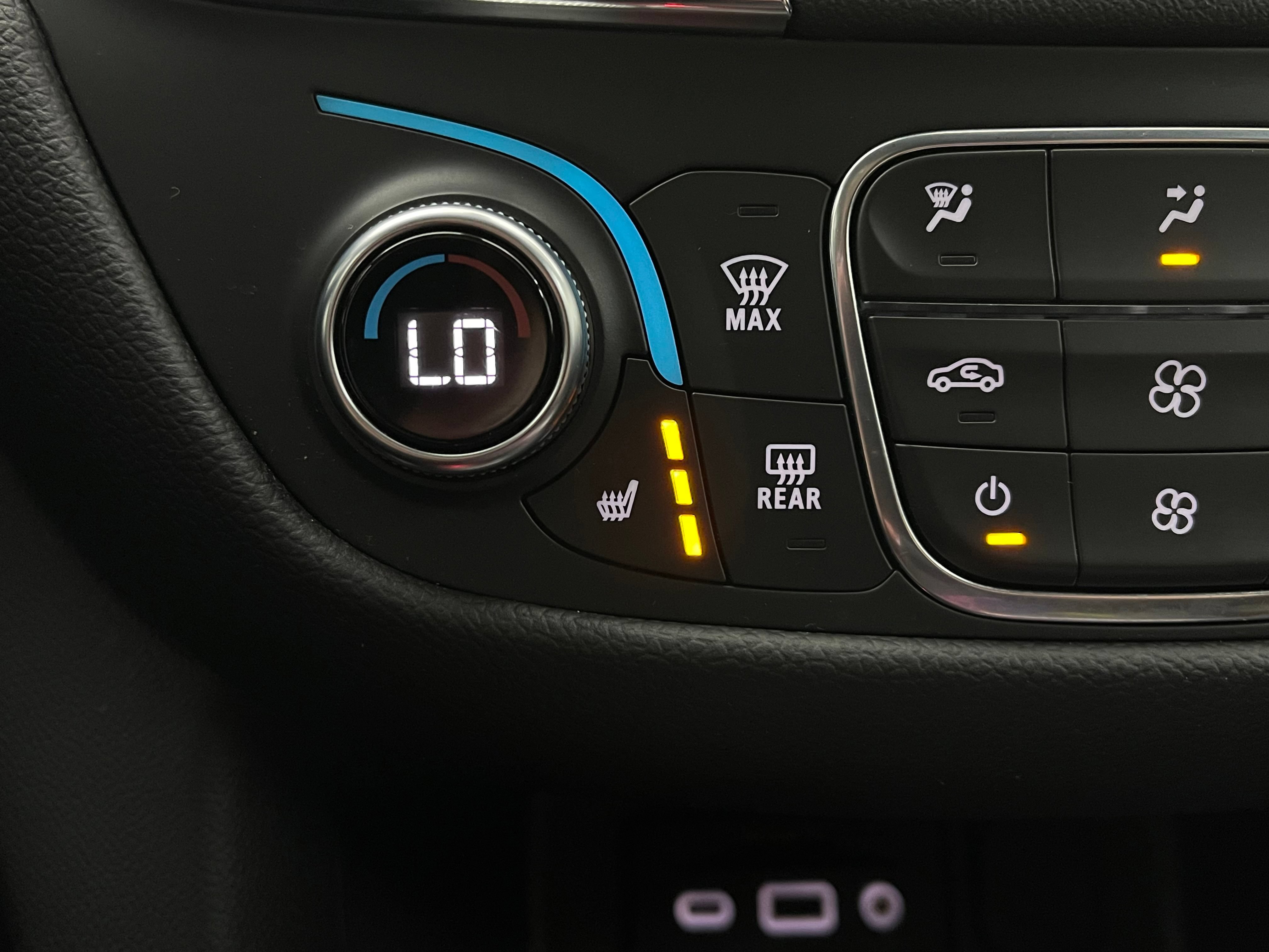 Used 2023 Chevrolet Equinox LT FWD image 5