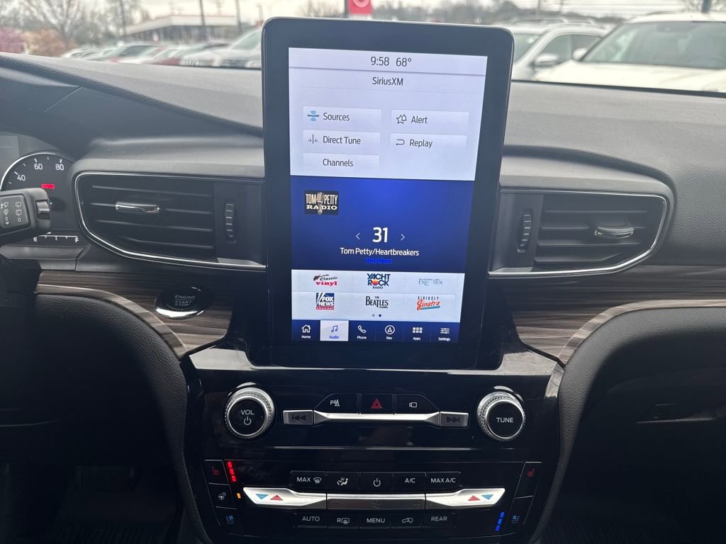 Used 2023 Ford Explorer Limited w/ Limited Technology Package image 20