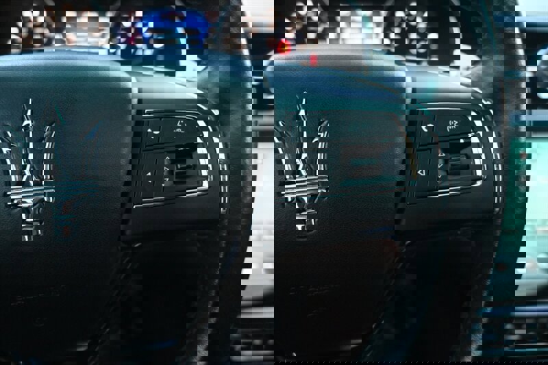 Used 2015 Maserati Quattroporte S Q4 image 34