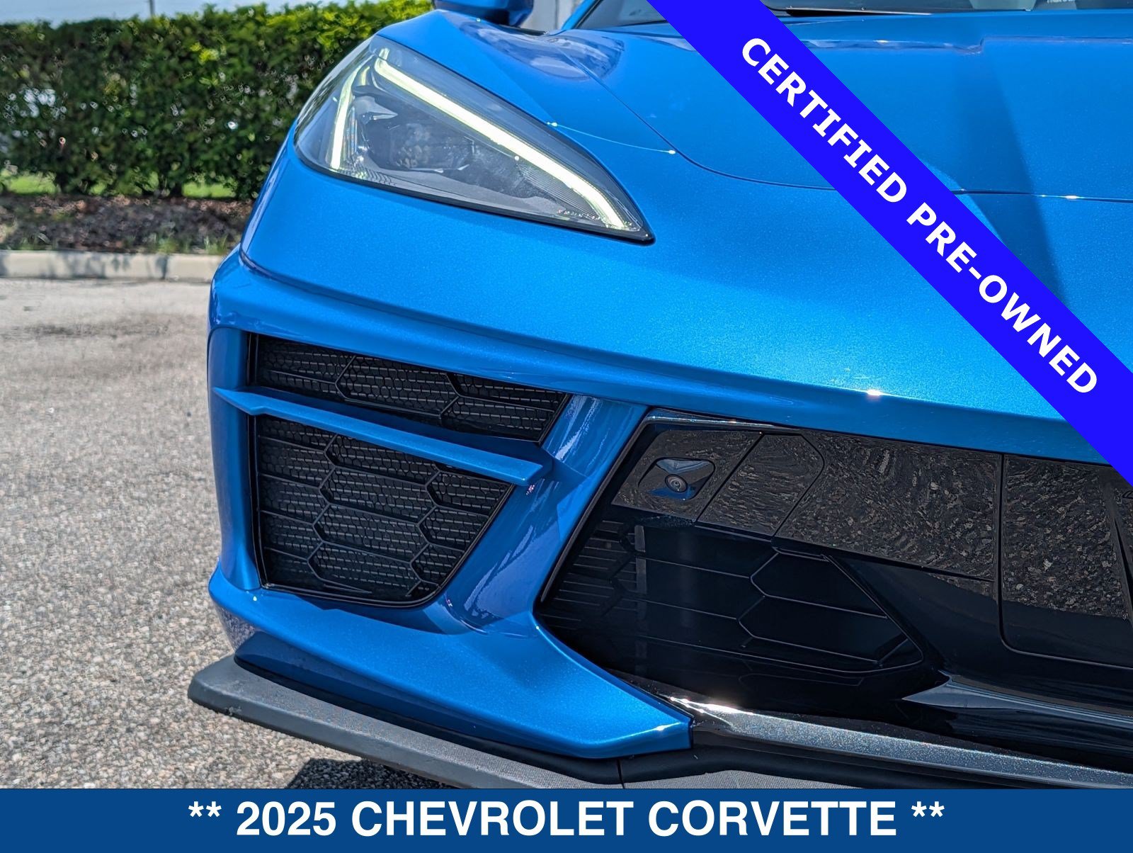 Used 2025 Chevrolet Corvette Stingray Preferred Cpe w/ Z51 Performance Package RWD image 11