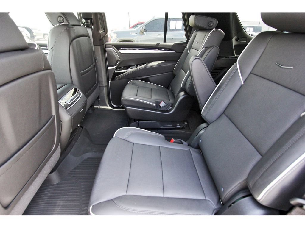 New 2026 Cadillac Escalade Sport w/ Touring Package AWD/4WD image 7