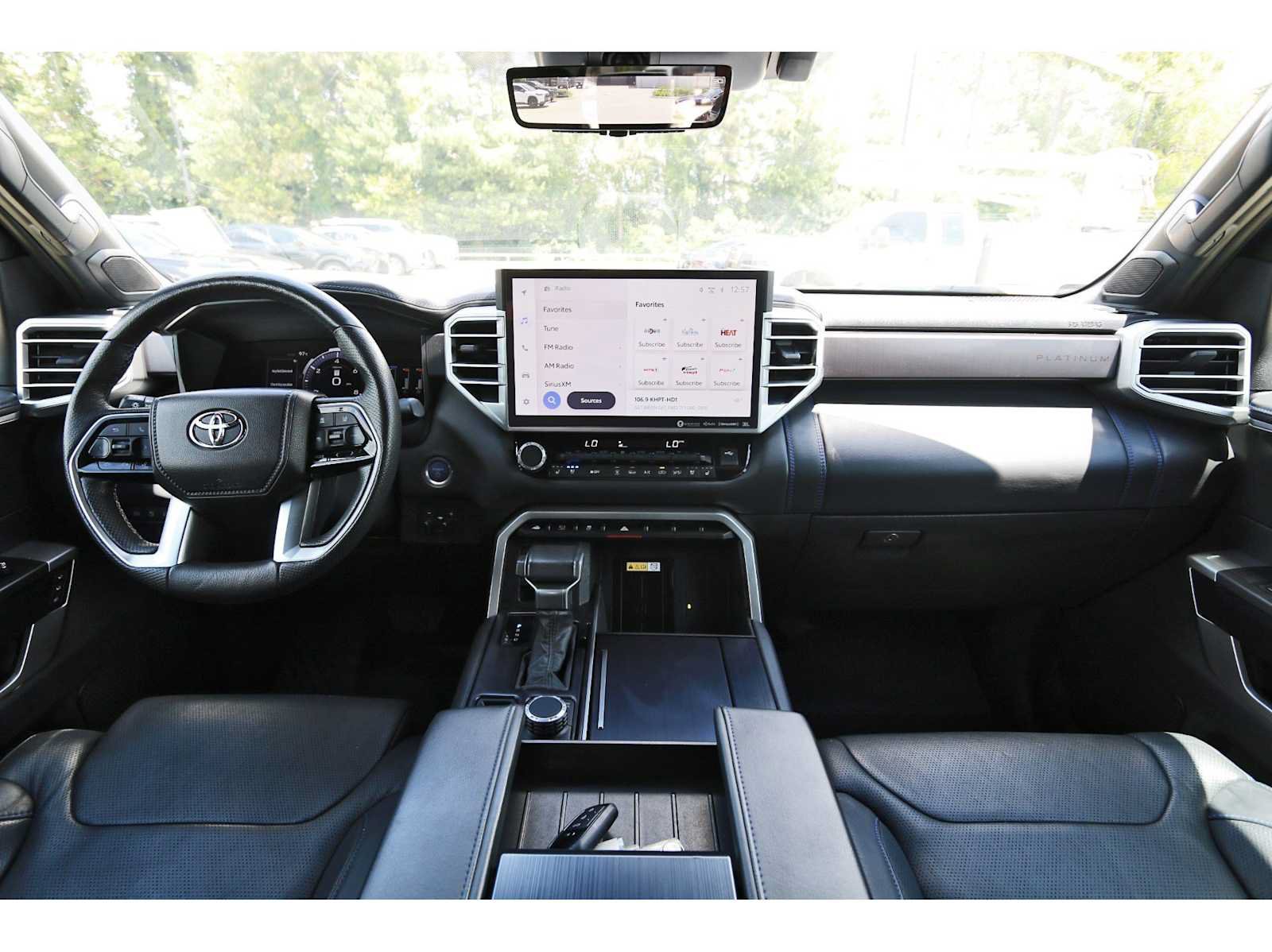 Used 2023 Toyota Tundra Platinum AWD/4WD image 7