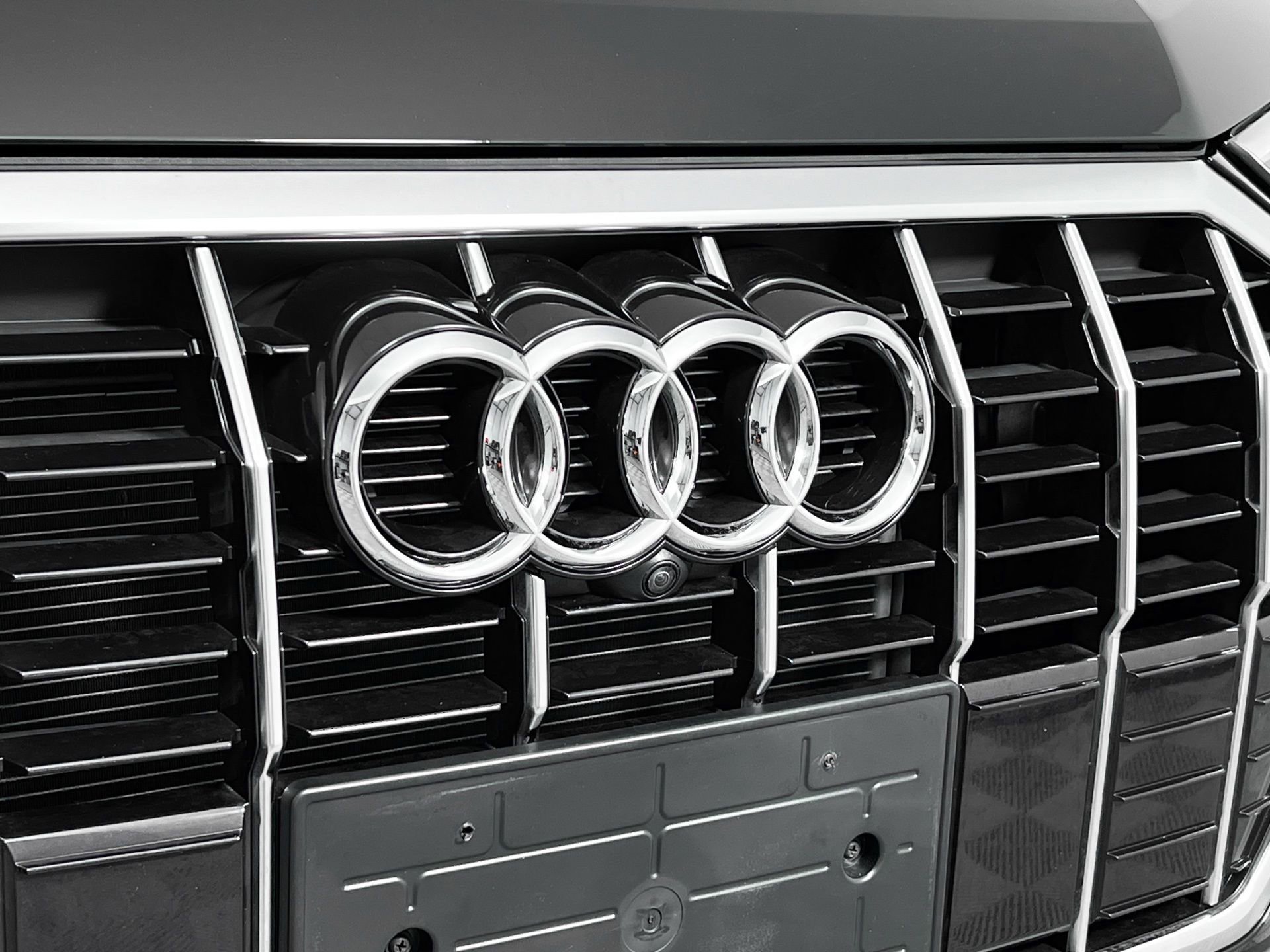 Certified 2023 Audi Q3 2.0T Premium Plus w/ Premium Plus Package image 12