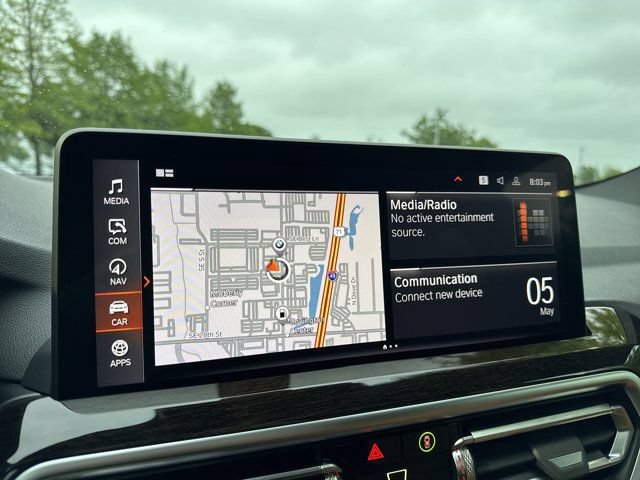 Certified 2025 BMW X4 xDrive30i AWD/4WD image 13