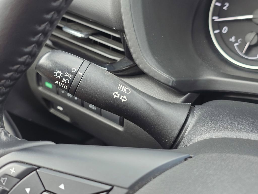 Used 2025 Nissan Sentra SV w/ All-Weather Package image 36