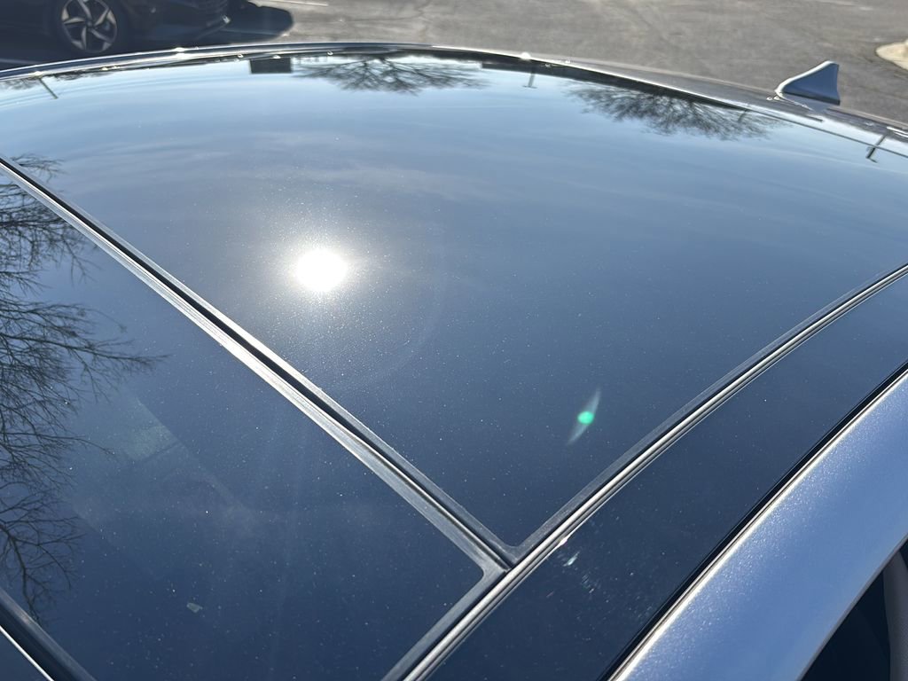 Used 2026 Genesis G70 2.5T Prestige image 15