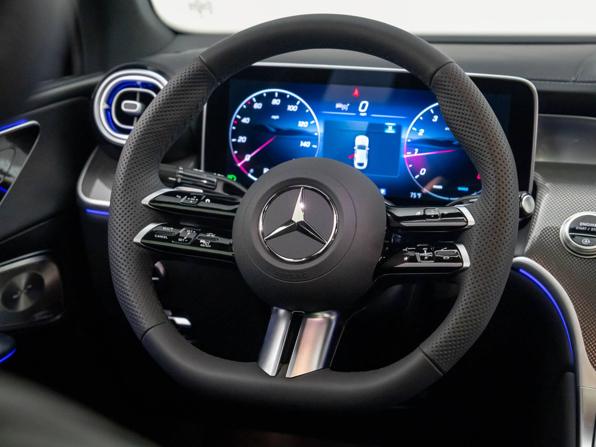 New 2026 Mercedes-Benz GLC 300 4MATIC image 11