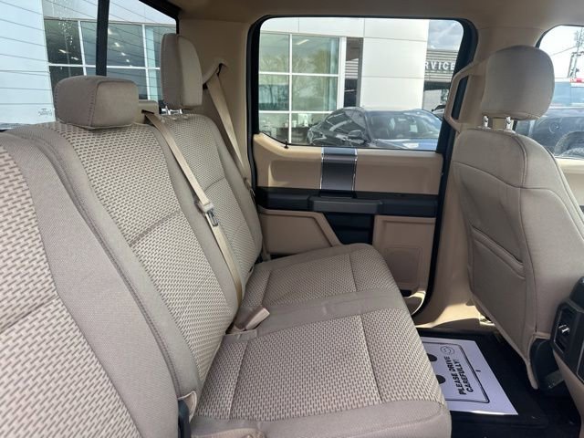 Used 2015 Ford F150 XLT w/ Equipment Group 302A Luxury image 19