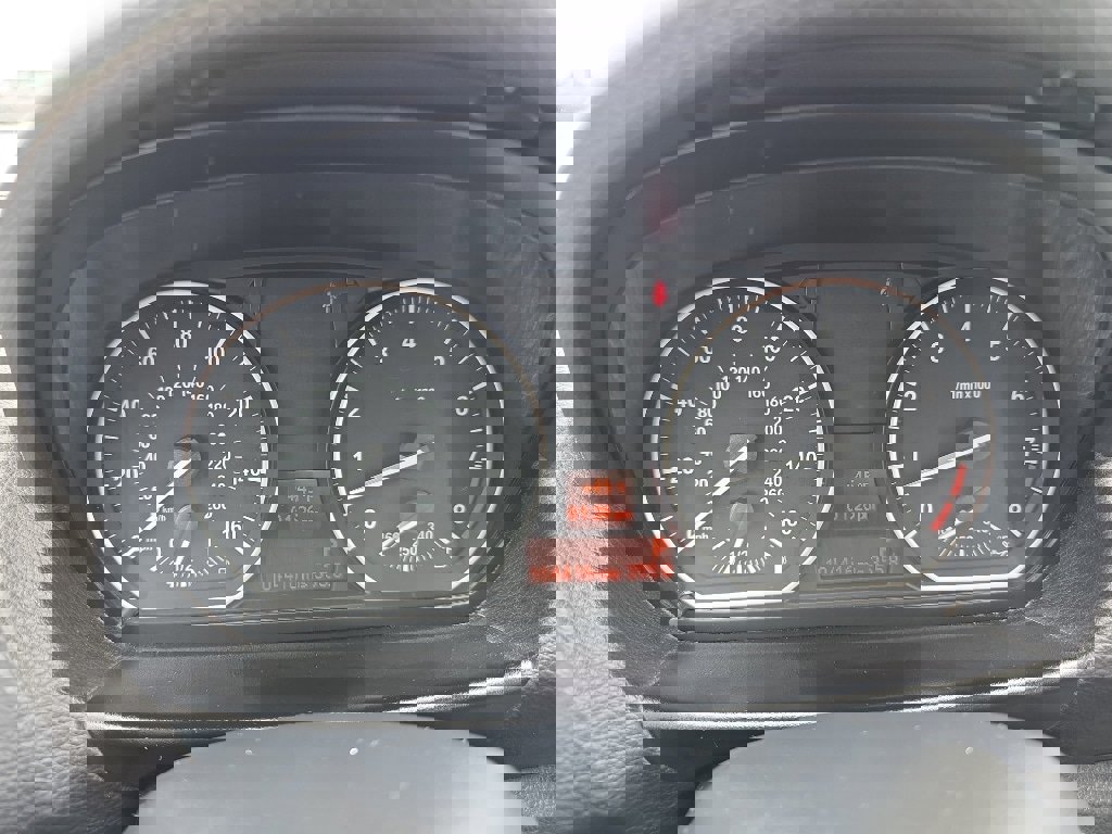 Used 2012 BMW 135i Coupe RWD image 10