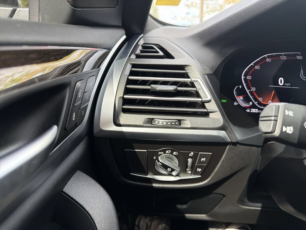 Used 2022 BMW X4 xDrive30i AWD/4WD image 19