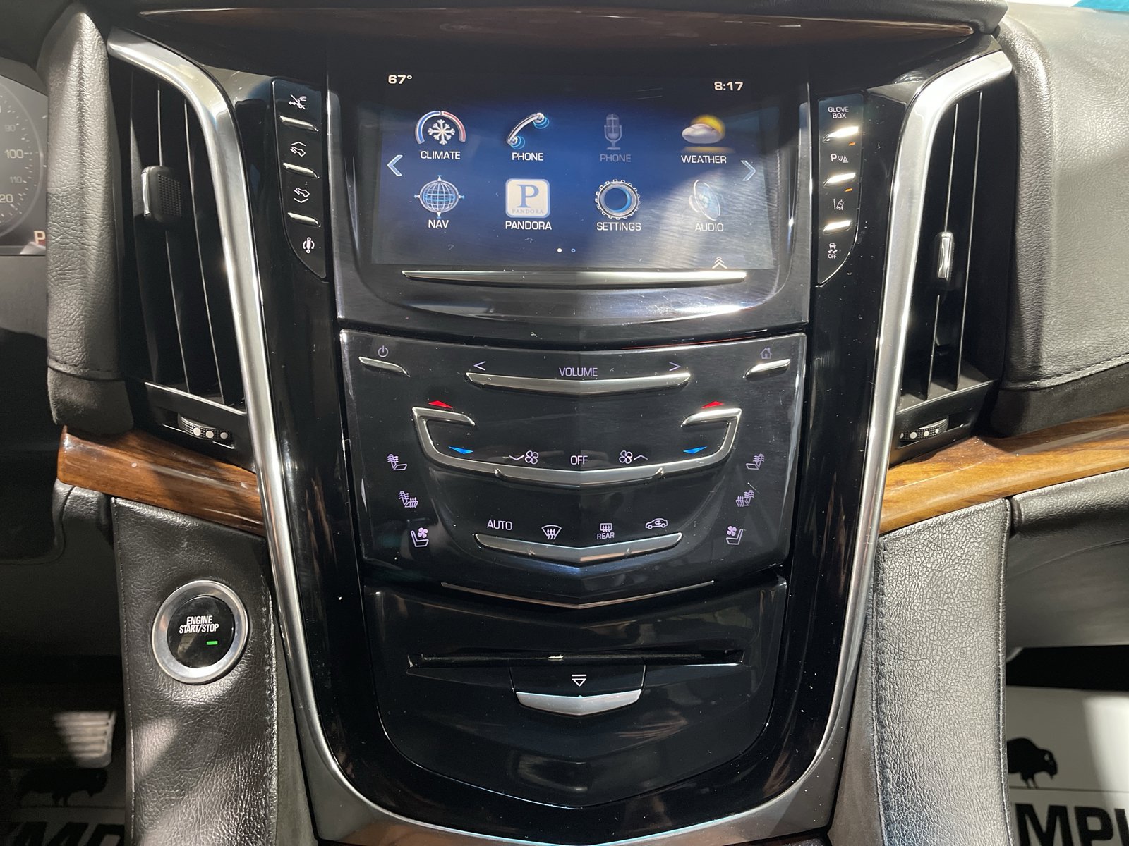 Used 2015 Cadillac Escalade ESV Premium AWD/4WD image 24
