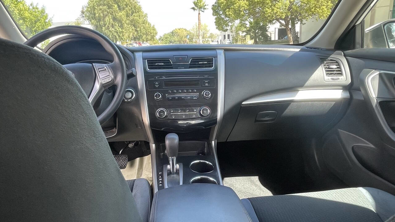 Used 2015 Nissan Altima 2.5 S FWD image 18