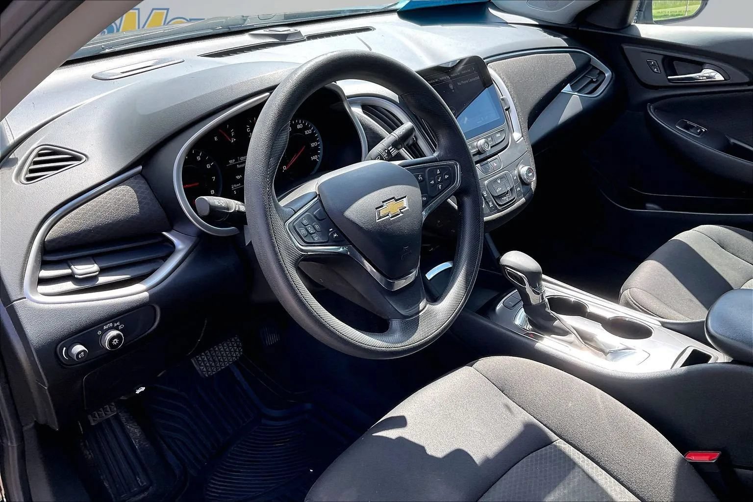 Used 2021 Chevrolet Malibu LS w/ Driver Confidence Package II FWD image 21