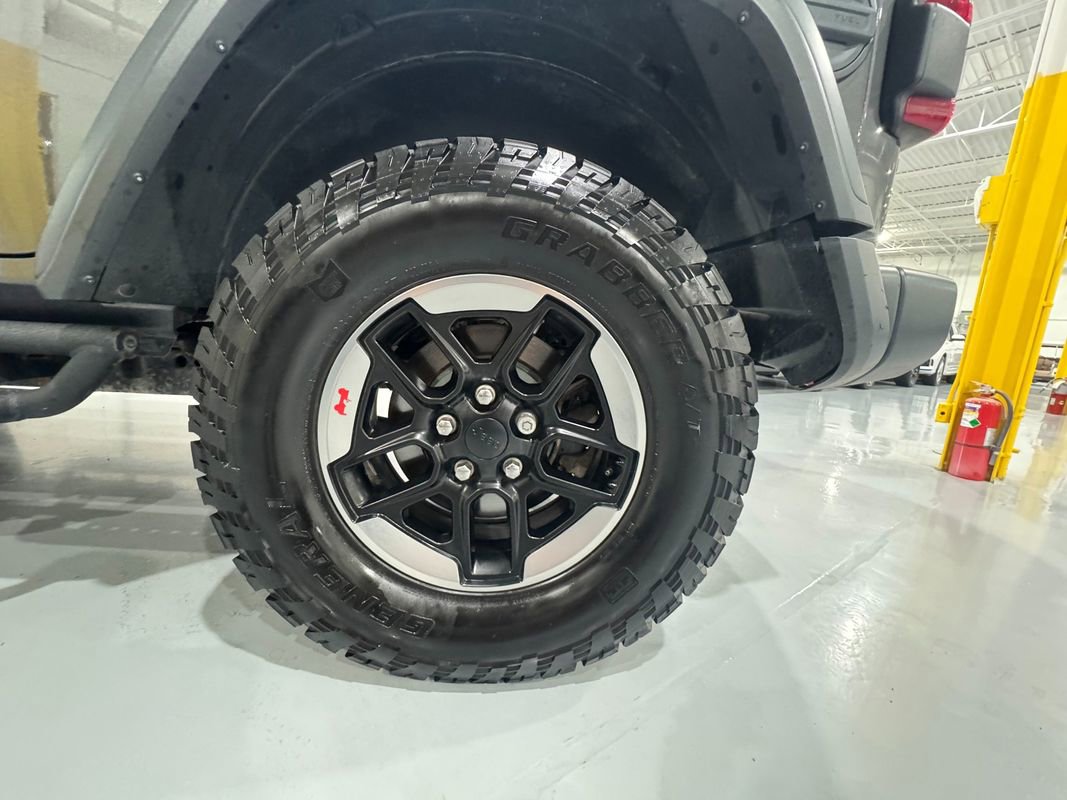 Used 2018 Jeep Wrangler Unlimited Rubicon w/ LED Lighting Group image 47