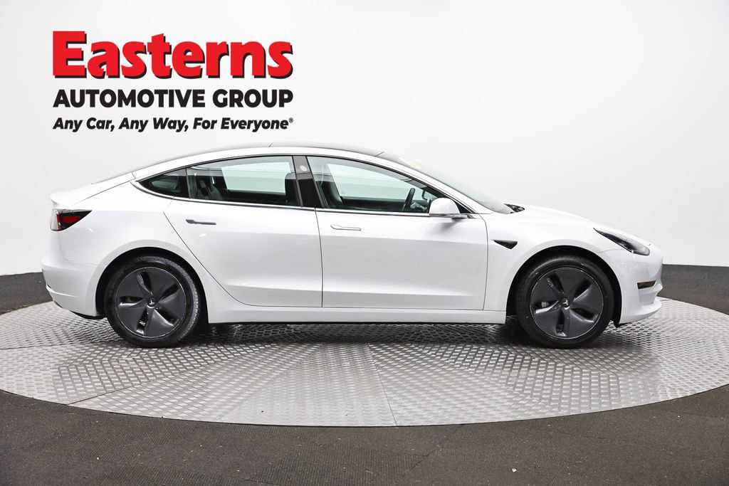 Used 2019 Tesla Model 3 Standard Range Plus RWD image 4