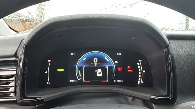 Used 2025 Toyota Camry LE image 18