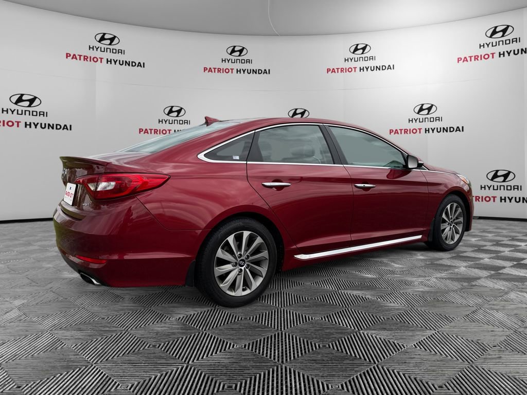 Used 2015 Hyundai Sonata Sport w/ Option Group 04 FWD video 3