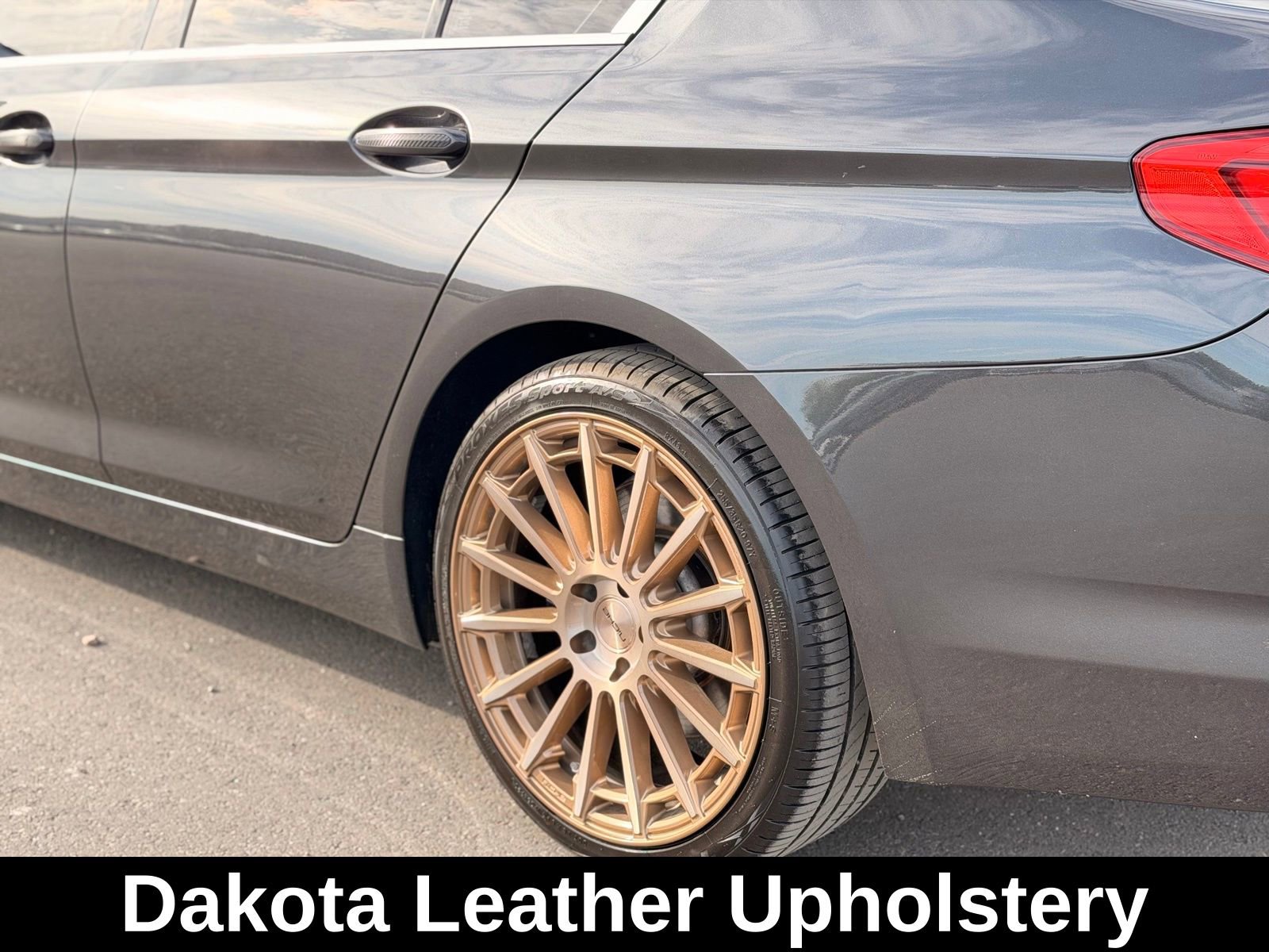 Used 2018 BMW 540i RWD image 17