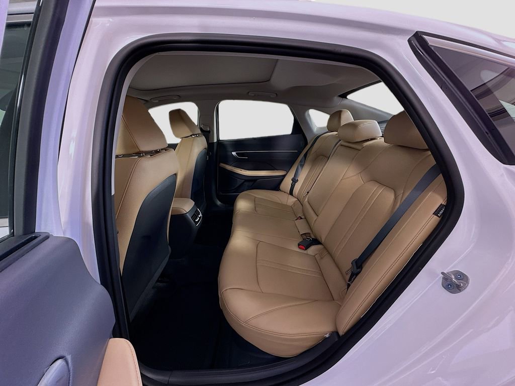 New 2026 Hyundai Sonata Limited image 17