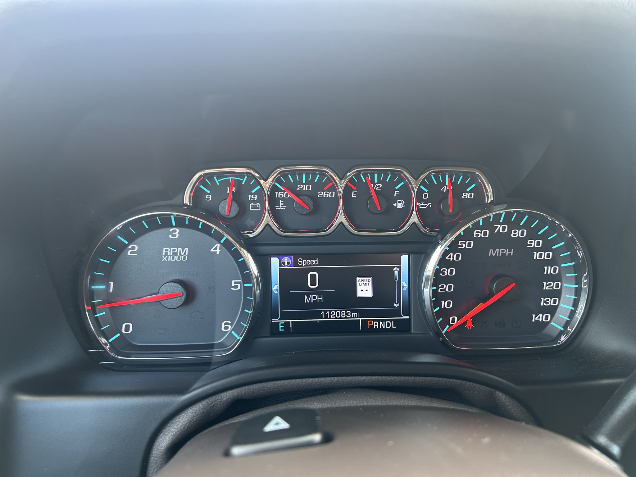 Used 2019 Chevrolet Suburban LT RWD image 15