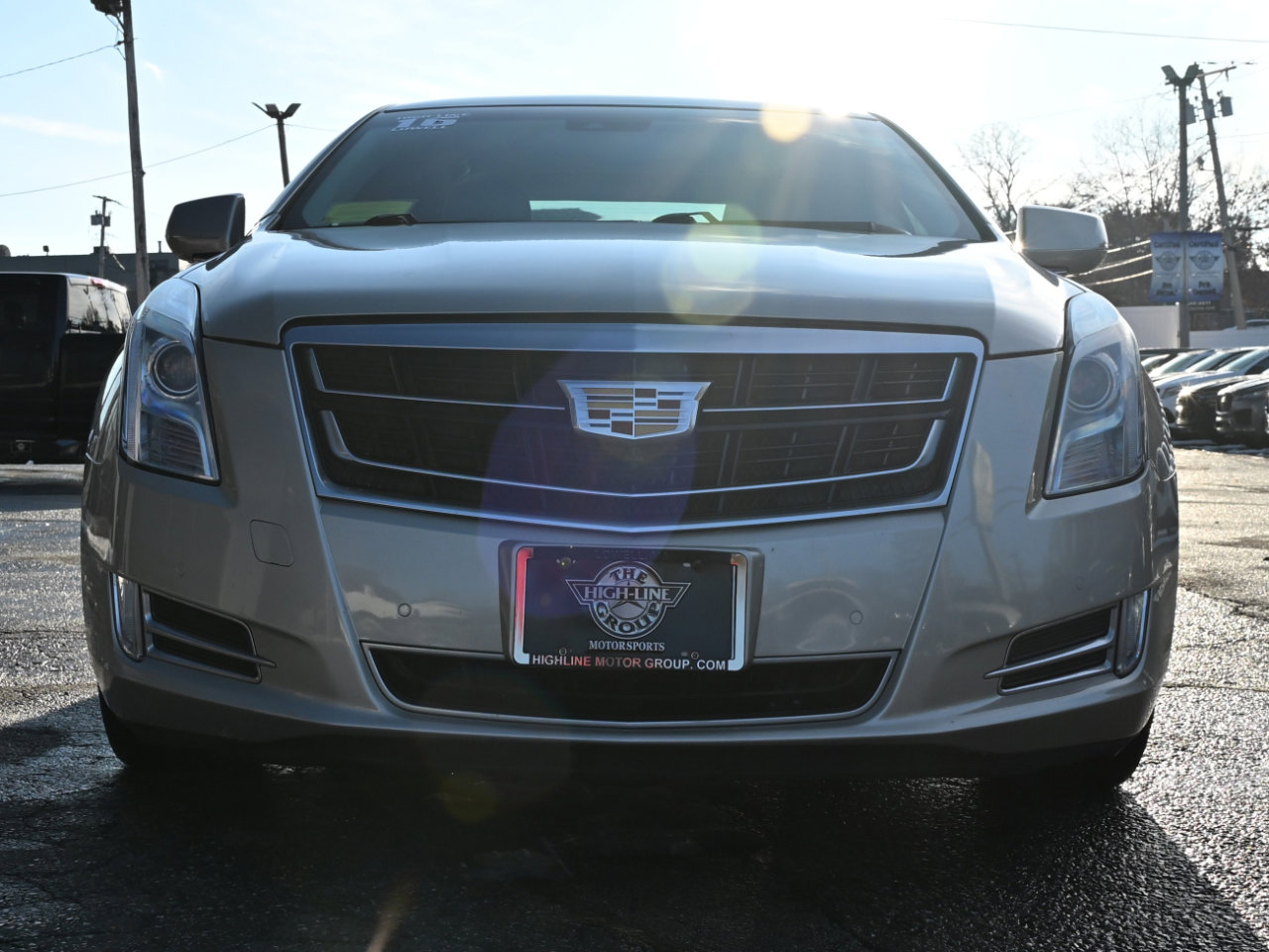 Used 2016 Cadillac XTS Luxury w/ Driver Awareness Package image 4