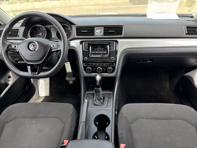 Used 2017 Volkswagen Passat 1.8T S FWD image 15