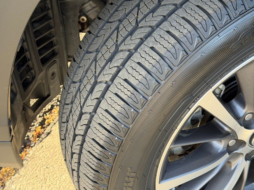 Used 2017 Toyota Highlander XLE image 16