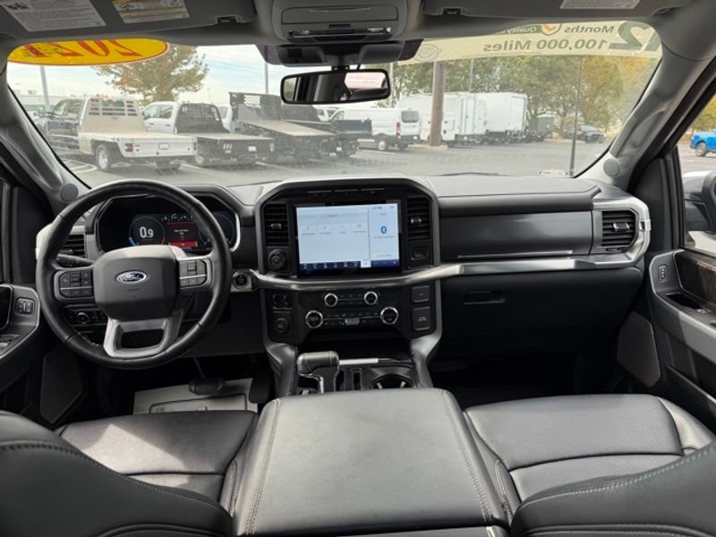 Used 2021 Ford F150 Lariat w/ Equipment Group 502A High image 9