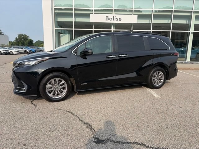 Used 2021 Toyota Sienna XLE w/ XLE Plus Package AWD/4WD video 2