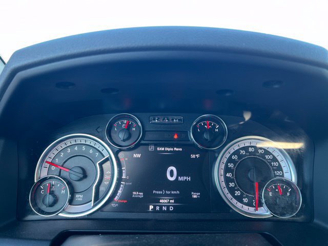 Used 2020 RAM 1500 Classic SLT w/ Luxury Group AWD/4WD image 18